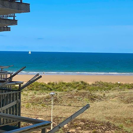 Piso Primera Linea De Playa Laredo Kültér fotó